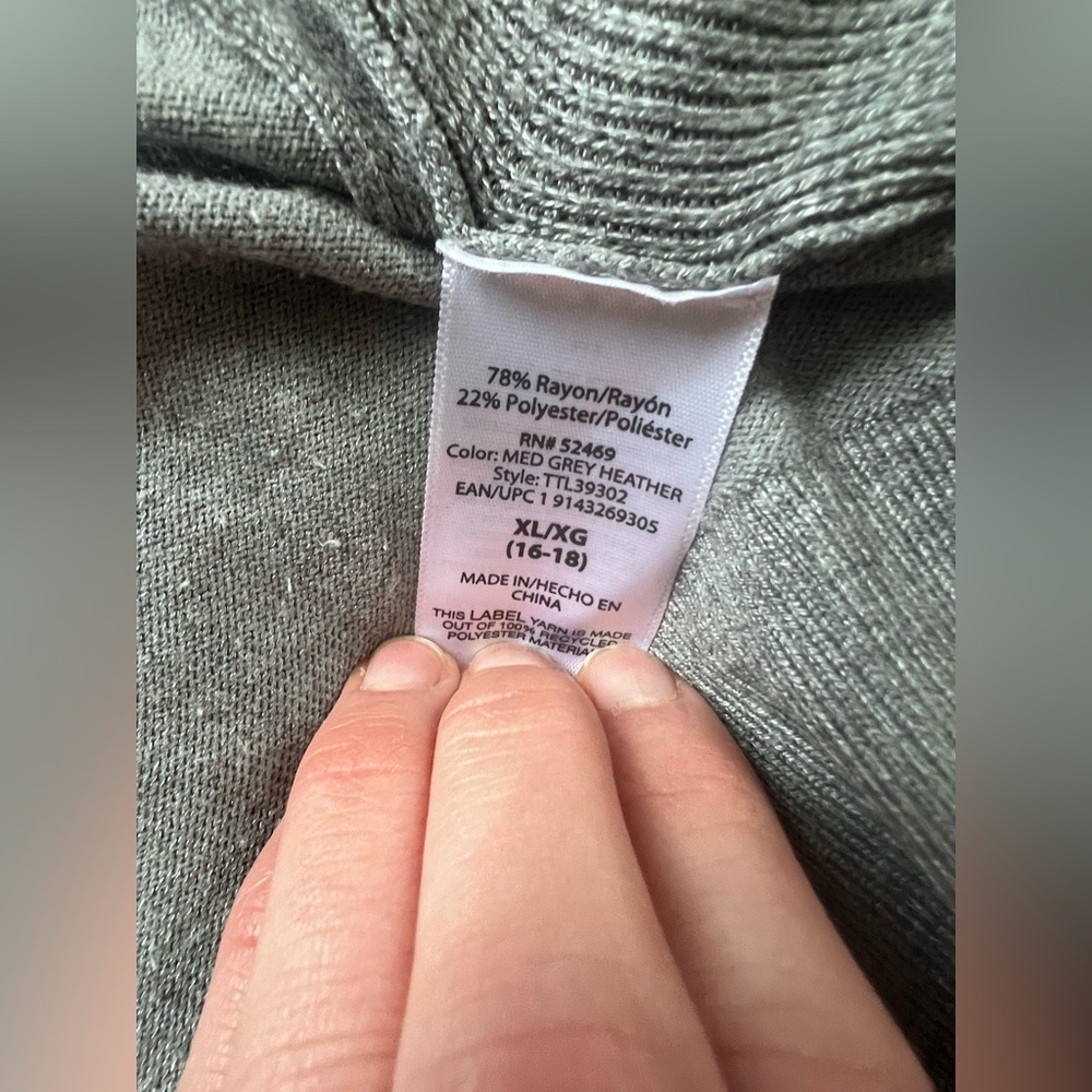 Time and Tru Light Gray Cardigan - Picture 4 of 4